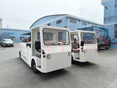 2噸座駕式純電動(dòng)平板拖車1I.jpg